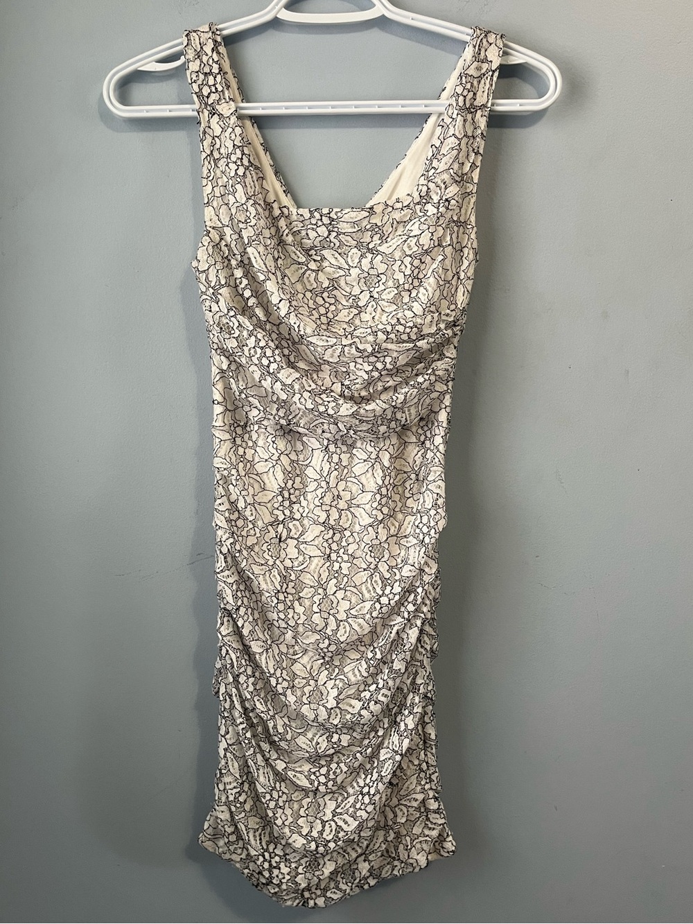 Express White Ruched Bodycon Mini Dress Black Floral Lace Overlay Size 0